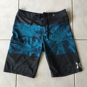 Hurley Mens Phantom Boardshort - 30